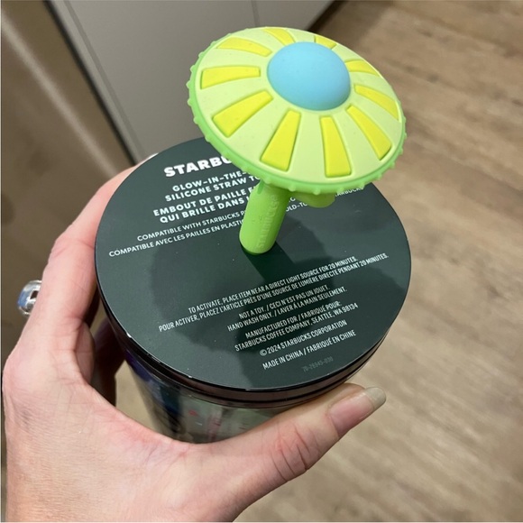 Starbucks Extraterrestrial Alien glow in the dark Cup w Spaceship Straw Topper - Picture 2 of 5
